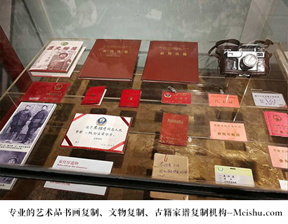 国画定制-专业的文物艺术品复制公司有哪些？